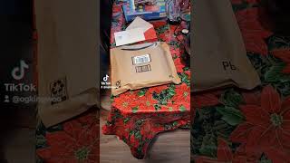 Christmas presents pranks gone wrong #youtubeshorts #viral #live #prank #funny #christmas #tiktok