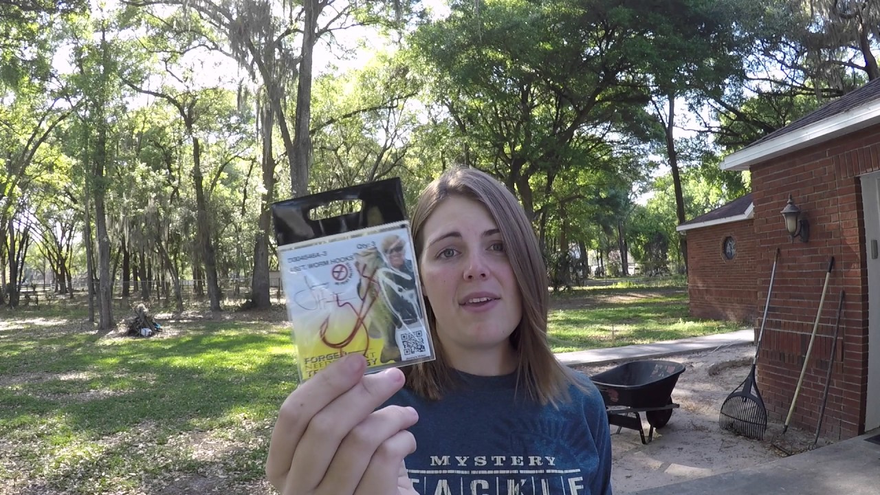 Mystery Tackle Box Unboxing March 2017 Pro & Regular Boxes