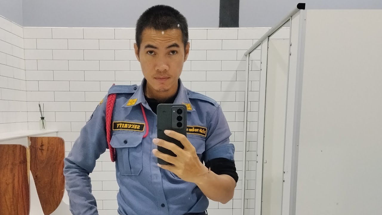 กำลังจะออกเวรแล้วมาครับ มาลุ้นกันว่าจะมีคนมารับไหมหรือว่าจะได้เดินกลับออฟฟิศ 13 กม.