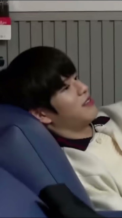 Hey Seungmin, you’re lying. - Hyunjin and Seungmin #shorts #skz #hyunjin #seungmin