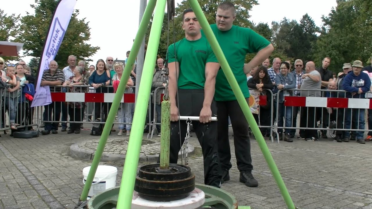 Sterkste man van Pekela 2015