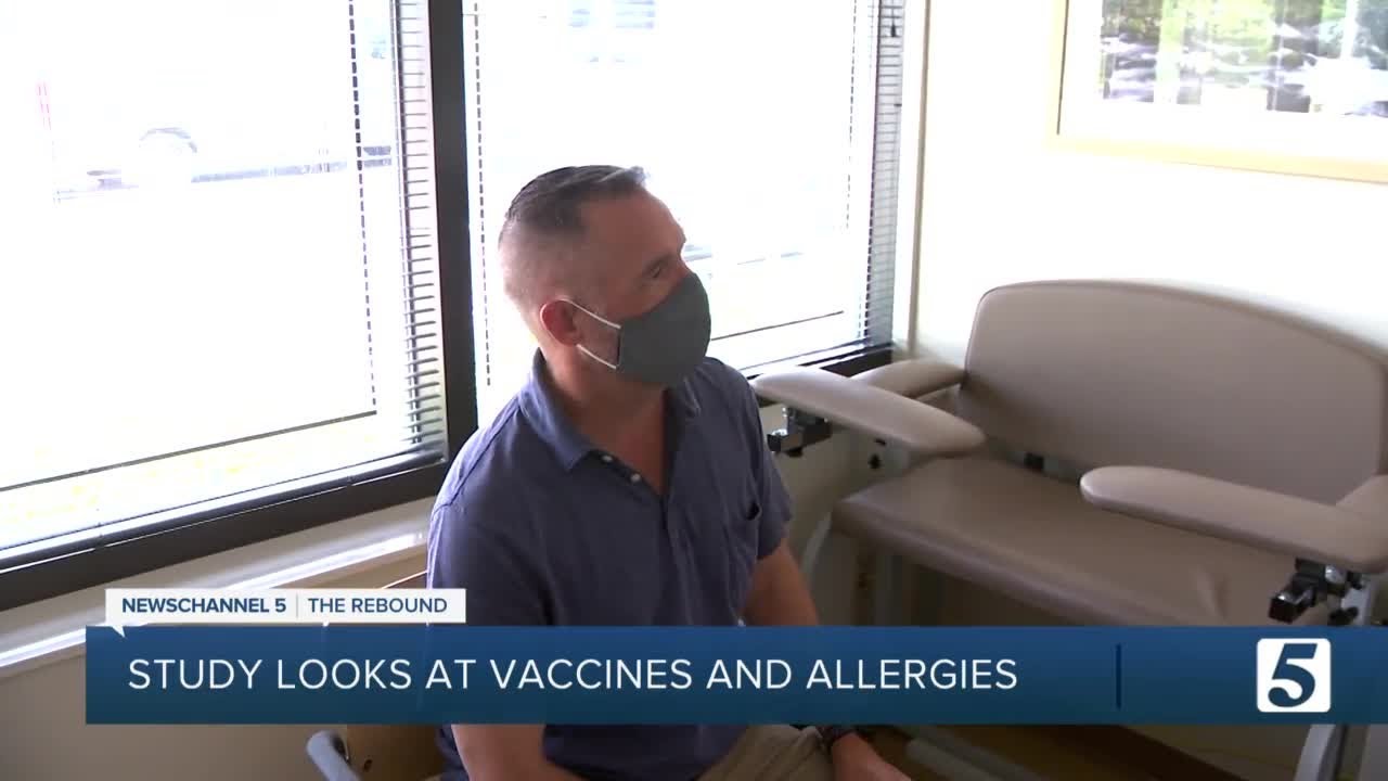 Study analyzes how COVID-19 vaccines impact highly allergic people