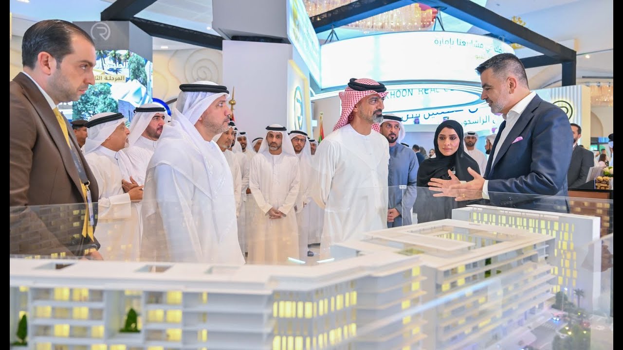 عمار  بن حميد يفتتح معرض عجمان للاستثمار العقاري 2025