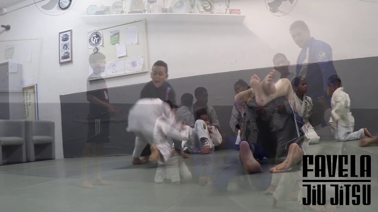 Terere Kids Project kids warm up