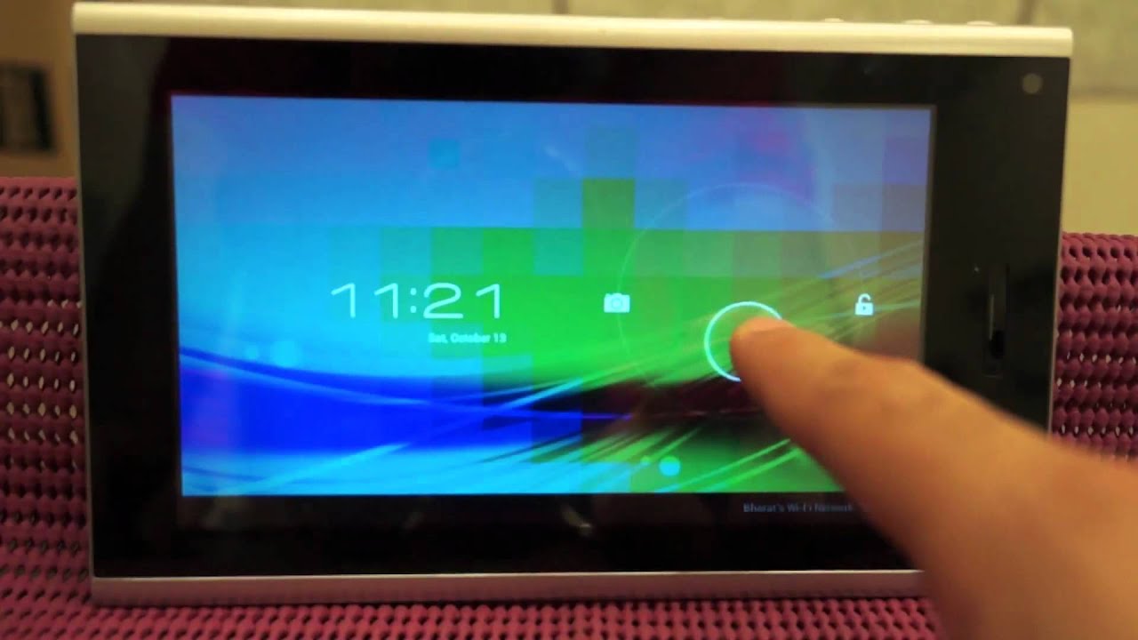 Micromax Funbook Talk P350 Epic Unboxing and Hands on Review - iGyaan