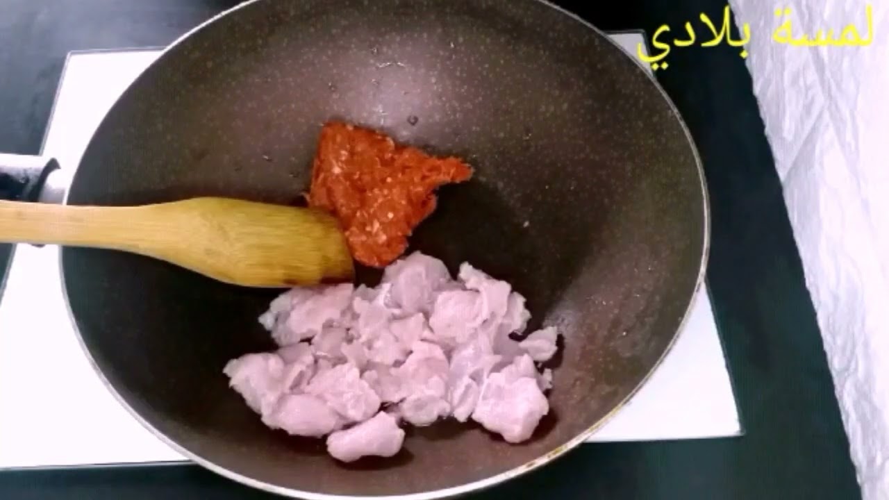 وصفة ياسلام 🥰لذيذة بزاف تهنيك في الفطور أو العشاء مع عجين مورق سريع يوجد في دقائق