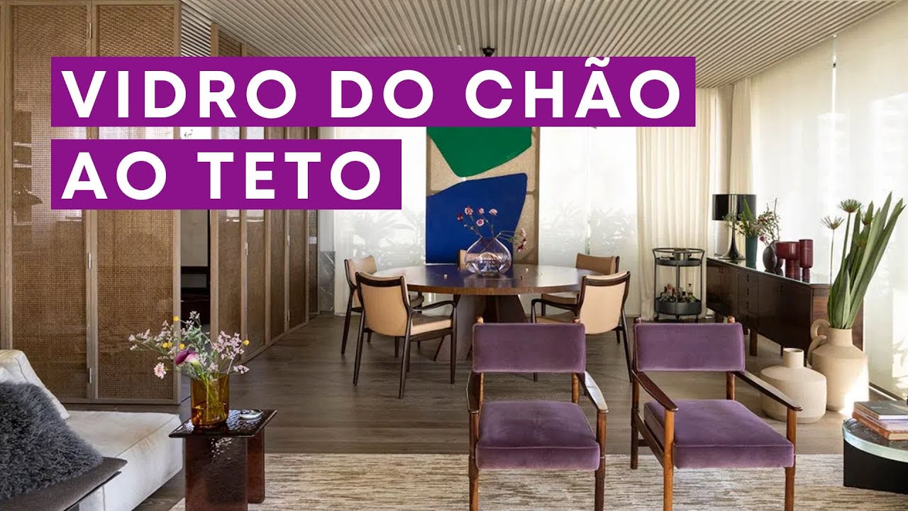 Apartamento com PAREDES DE VIDRO e muitas PEÇAS DE DESIGN