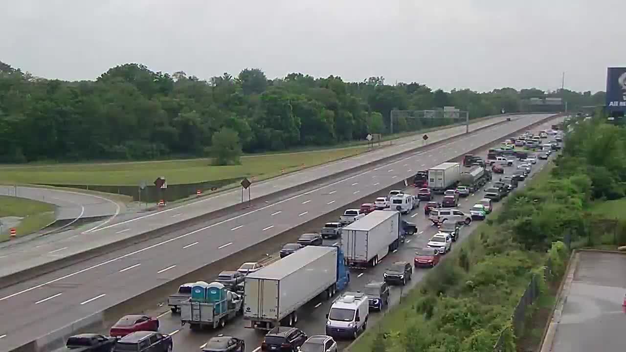 I-75 shutdown in Genesee County; several crashes, flooding reported