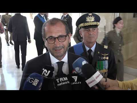 Video Bari celebra la Repubblica: omaggio ai caduti e al tricolore