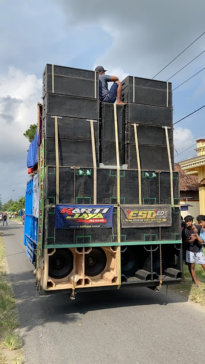 Sound horeg karti jaya audio x bintang timur 6 sub planar karnaval deyeng