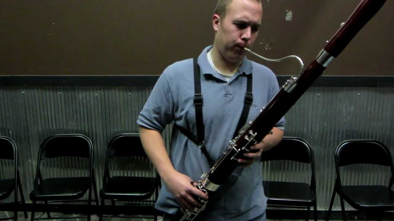 Fox Model I bassoon demonstration.MOV YouTube