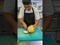 How To Peel Pomelo 