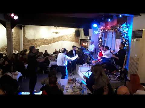O Kapetanios horevi!(Andreas