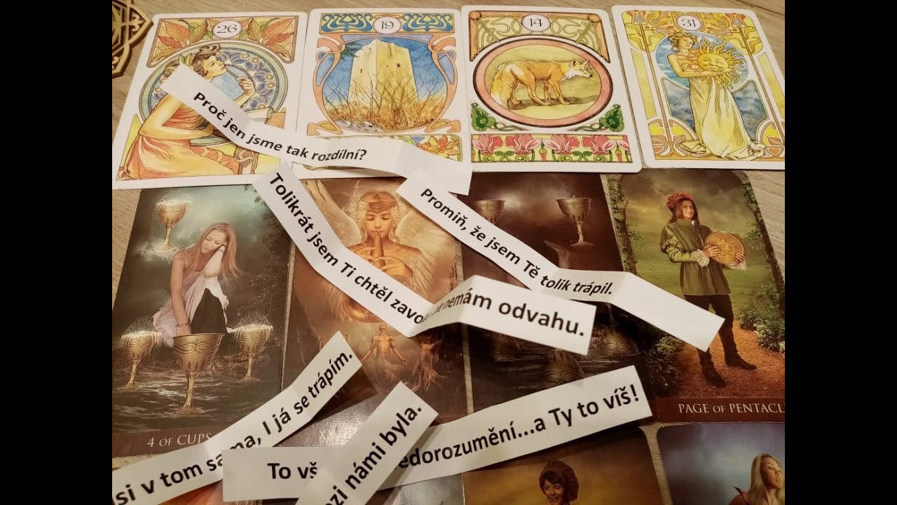 💘Vzkazy od vaší osoby, na co myslí? 😍💌 současné energie mezi vámi. Výklad karet.