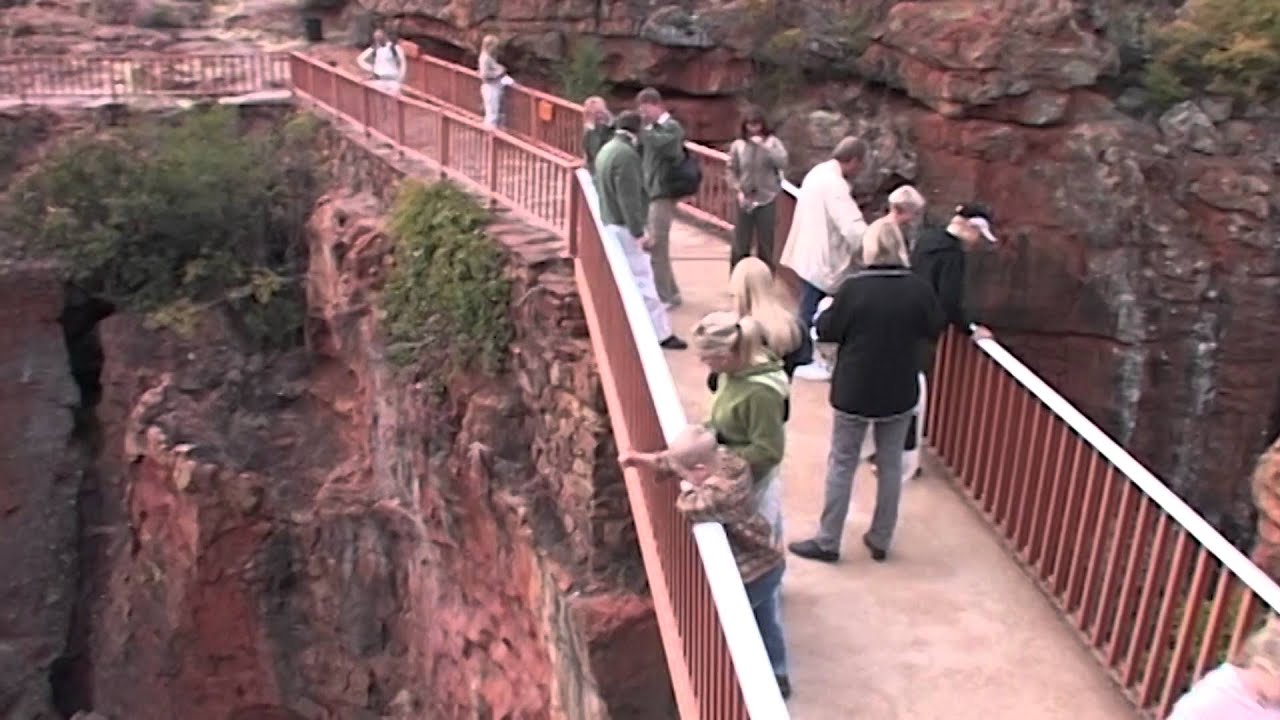 Ture i Balule River Camp