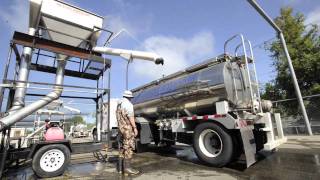 Chinook salmon smolts from Mokelumne River released