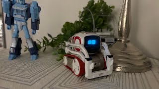 Cozmo Visits Alexa: Hilarious Tech Fails or BFFs in the Making?