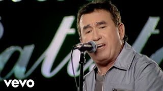 Video thumbnail of "Amado Batista - Desisto (Obrigado A Desistir) (Acústico) (Video)"