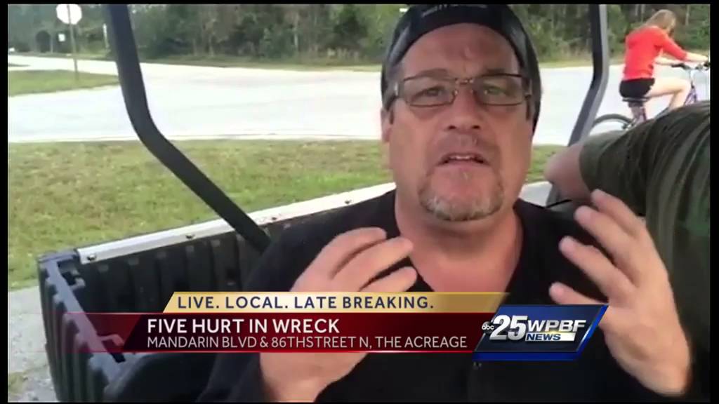 5 injured in Acreage crash