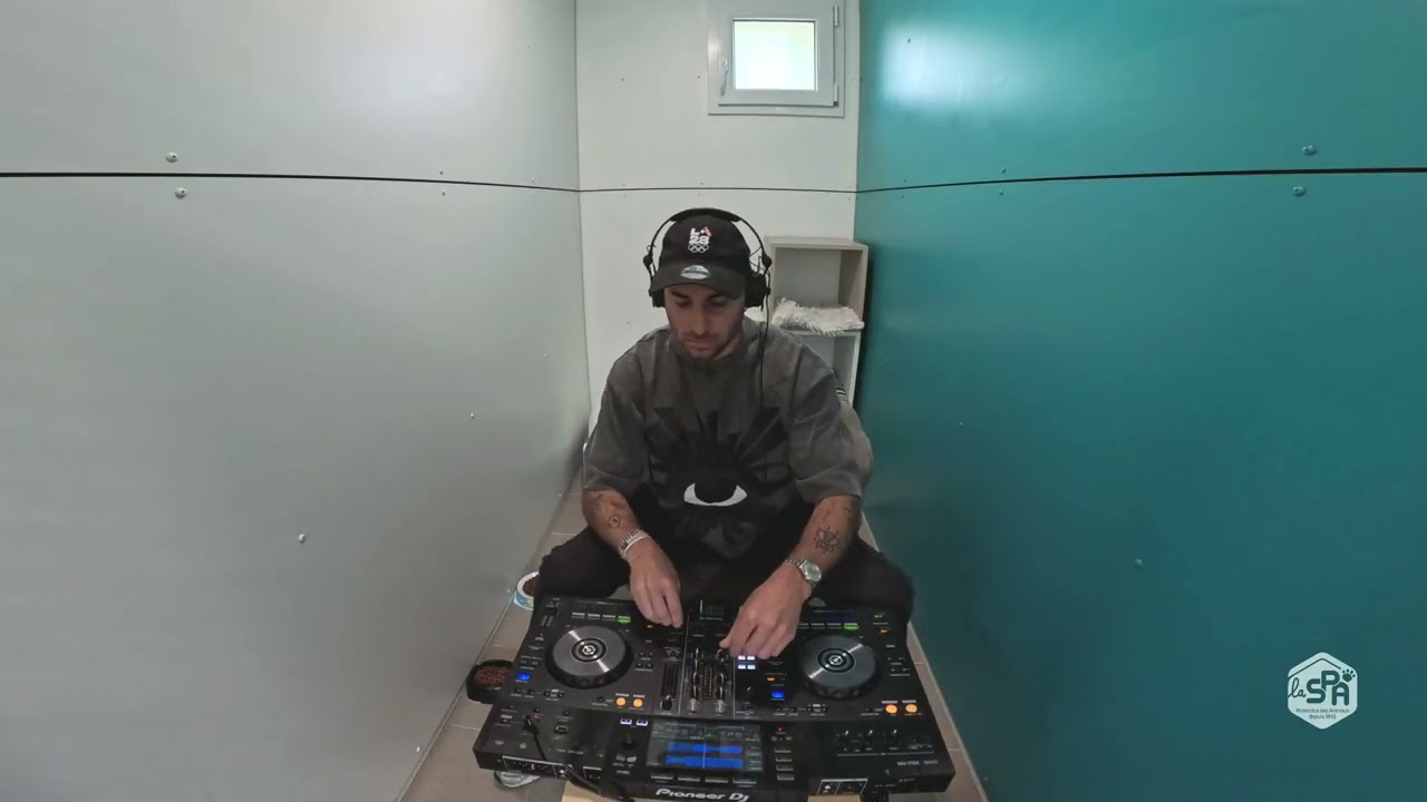Watch Martin Carter / La SPA - Dj Set on YouTube Watch Martin Carter / La SPA - Dj Set on YouTube