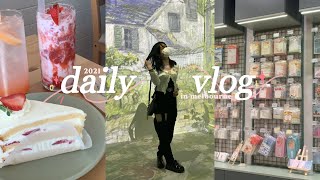 daily vlog in melbourne city 🌷 an day in my life, cute cafes, art exhibition, cbd scenery & collab!
