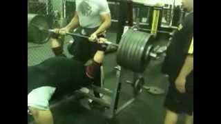 Italian America Eric Spoto attempts 2 full range reps of 700
