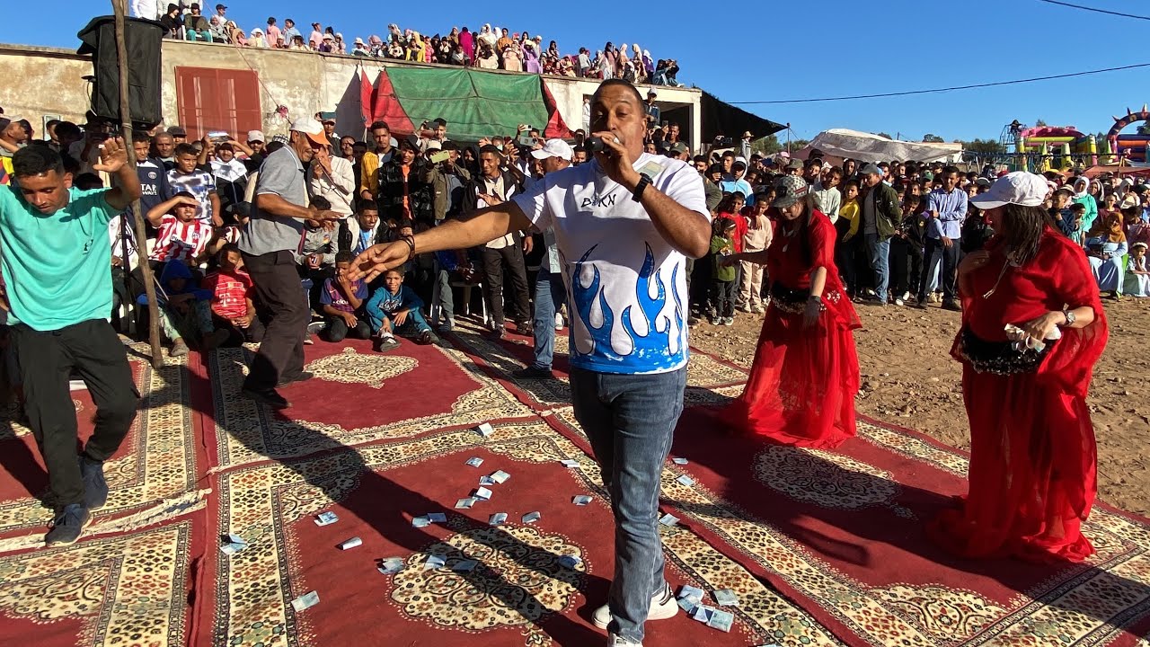 ‏￼ ‏مرة بعقلي مرة مجنون🇪🇸 من نجم الغرب الفنان المنصوري 2024🎻🎶💃