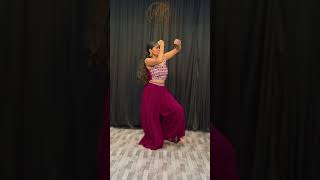 Morni Baga Ma Bole Dance | Sridevi Vibes | Bollywood Shorts #shorts #dance #trending #trending
