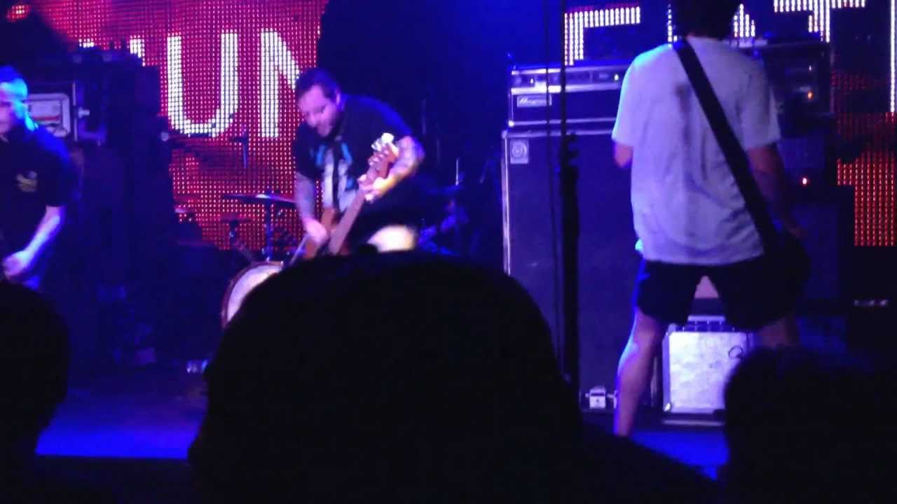 Hundreath Live @ Grand Central (Part 1)