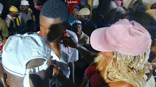 Indonda yi umbrella ☔ #clementmagwaza @Nkayi koSipho sami #ebhoooza