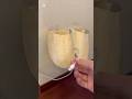 僕は熱心に負けて穴から引いた紐で充電した #shorts
