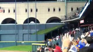 Astros' Fan Runs on Field and Escapes 5/13/11