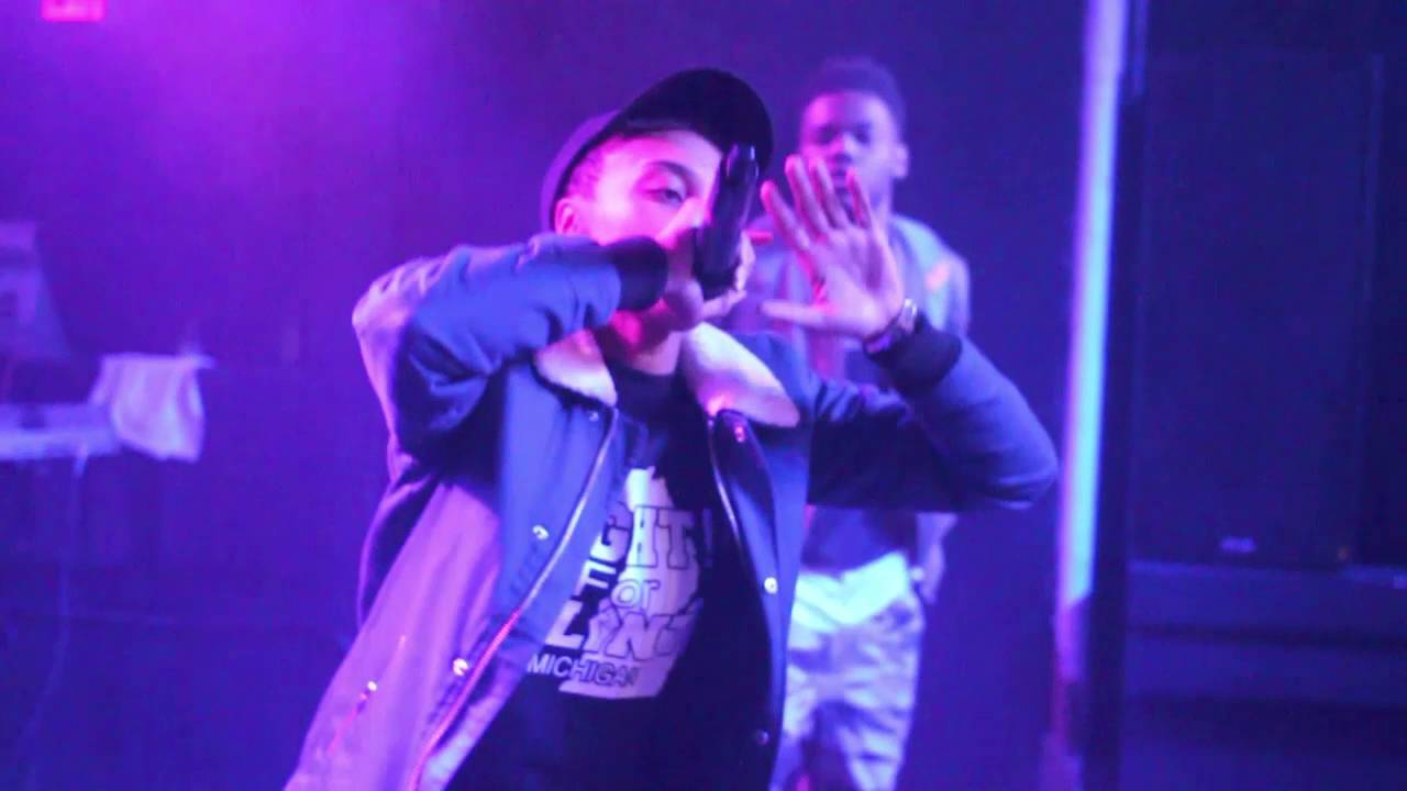 MOSES THE GOD X JONES HERAUX - SUPPOSED TO (LIVE) @ ST. ANDREWS