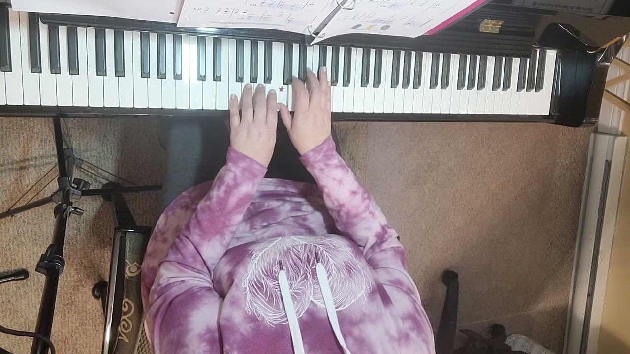 UP ON THE HOUSETOP (Arr. Susan Paradis) Pre-reading