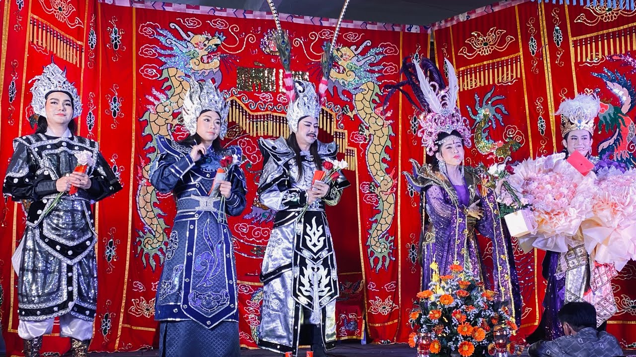 Cải lương hồ quảng tân anh hùng náo