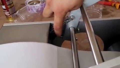 Installation Video   Semi Automatic Round Bottle Labeling Machine