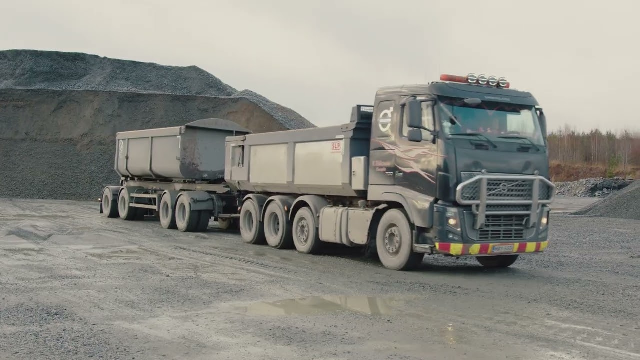 Yhdistelmäajoneuvonkuljettaja Miina: Haluan tehdä yrityksestäni ihan omanlaisen