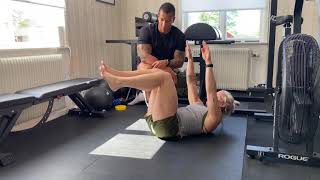 Deadbug Leg Lowers