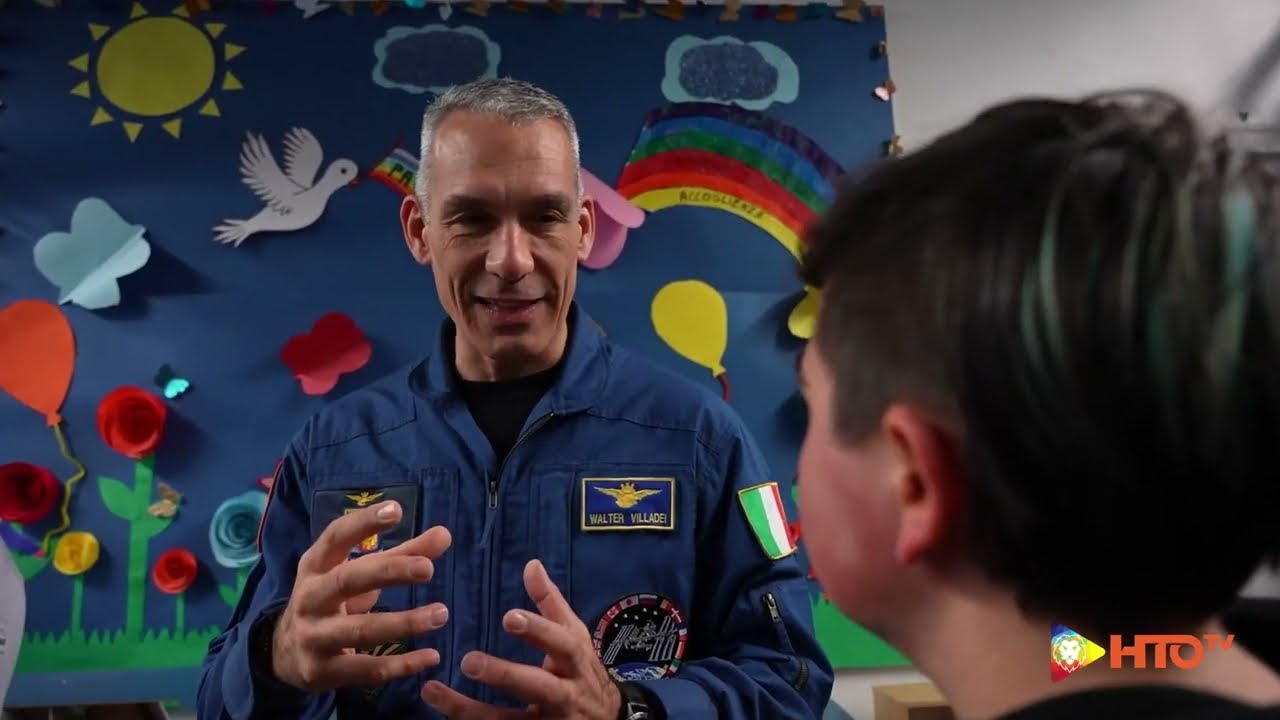 OPBG - L'Astronauta Col. Walter Villadei visita i piccoli pazienti ricoverati - www.HTO.tv