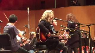 Tommy Shaw May 27, 2016 Cleveland, OH "Girls With Guns" chords