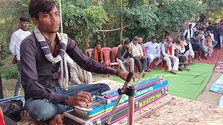 Ban than ke aa gai re dahi wali gwalaniua