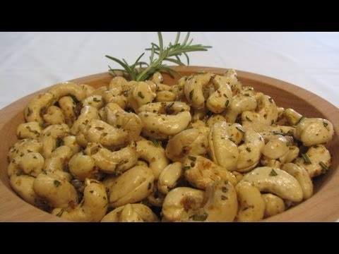 Rosemary Cashews -- Lynn's Recipes