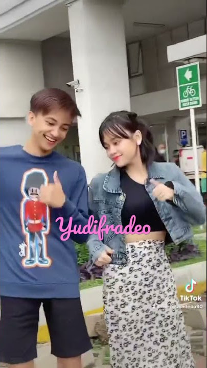tambah gemoy pke baju feminim 😍#dinilida2020 #wahyukadeo #tiktok #viral