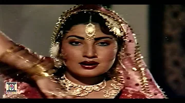 BECHAIN NEEGHAWAN SALAM KEHNDIYAN NE - NOOR JEHAN - FILM ACHA SHOOKAR WALA