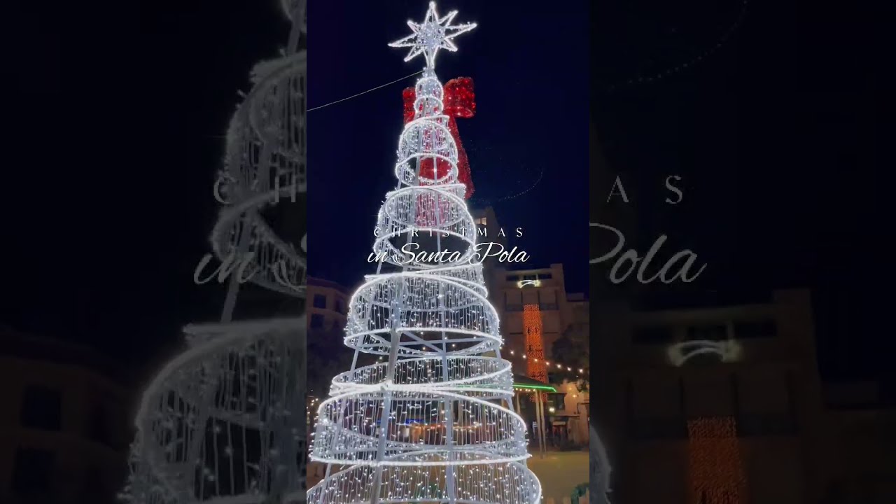 Christmas Lights in Santa Pola, Alicante, Spain are on! ✨ 