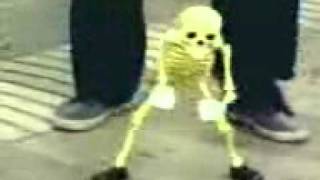 alien dancing skeleton.3gp