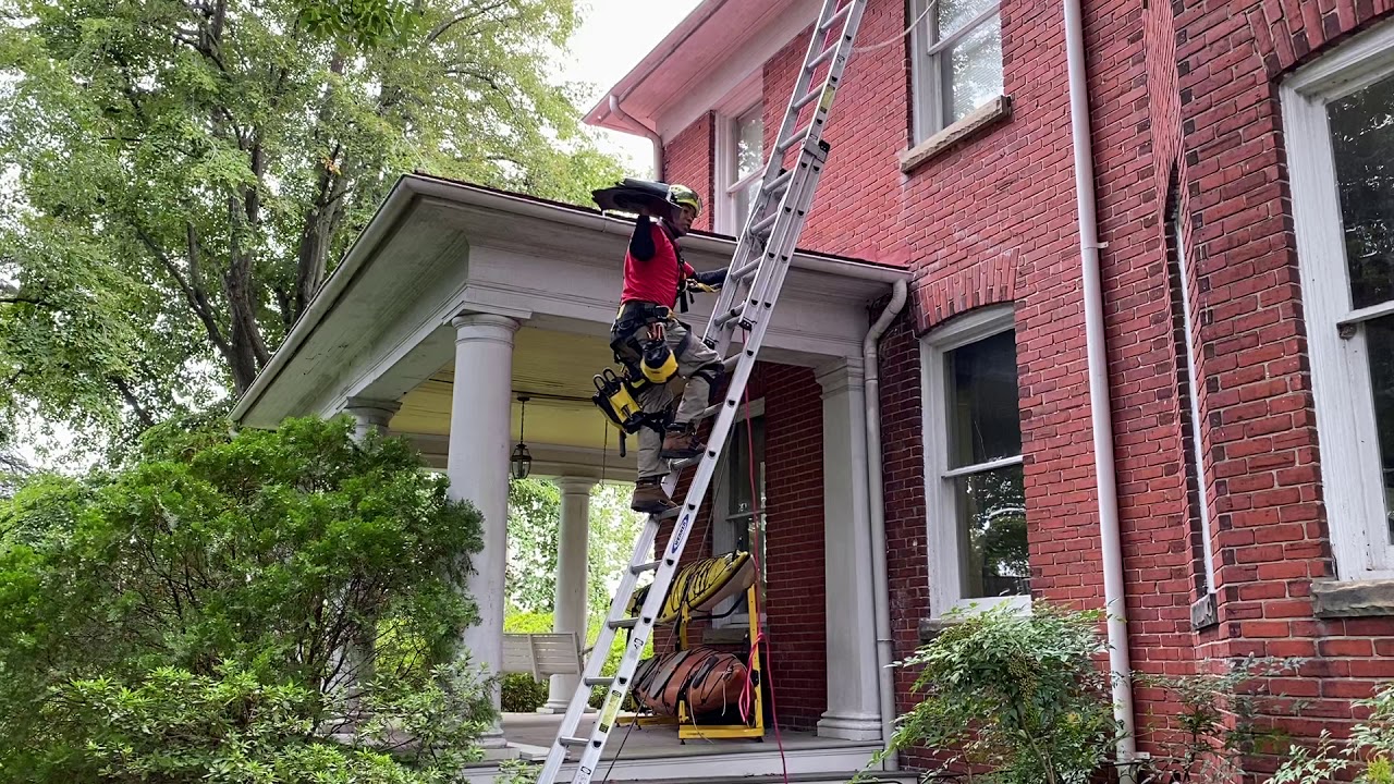 ASAP LOCK allows workers to have easy descent fall protection ...