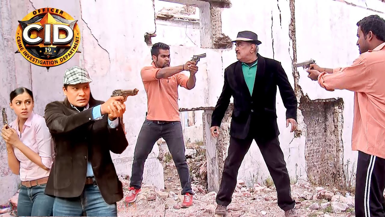 সন্ত্রাসীদের ঘেরা ইন্সপেক্টর প্রদ্যুম্ন  || সিআইডি CID || crime series 2024