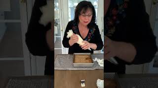 Freezing carrot cake and cream cheese icing. Couple of quickie tips.￼