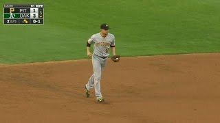 PIT@OAK: Mercer flashes the leather on a line drive